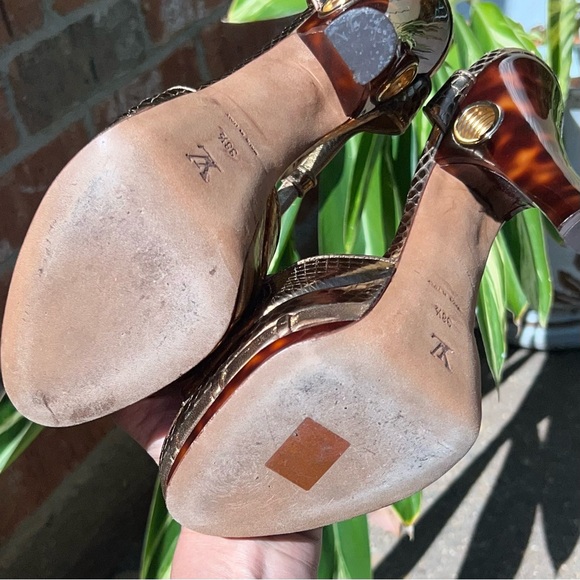 Authentic Vintage Louis Vuitton Gold Leather Runway Platform Heels - Picture 4 of 7